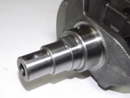 Коленвал G4JP/4G63  Sonata 5,  Magentis/Optima, Mitsubishi Galant/Delica/L300/L400 2,0 16кл. ~ - фото 3