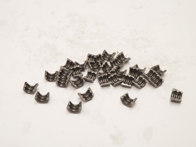 Сухарь клапана D4CB 2.5 CRDi 126-175 л.с. Grand Starex/H-1/Starex/Sorento 2002-2009/Porter... - фото №1