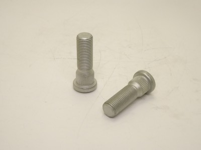 Шпилька колесная Toyota Land Cruiser, Dyna, Lexus LX450 LX470 - фото №1